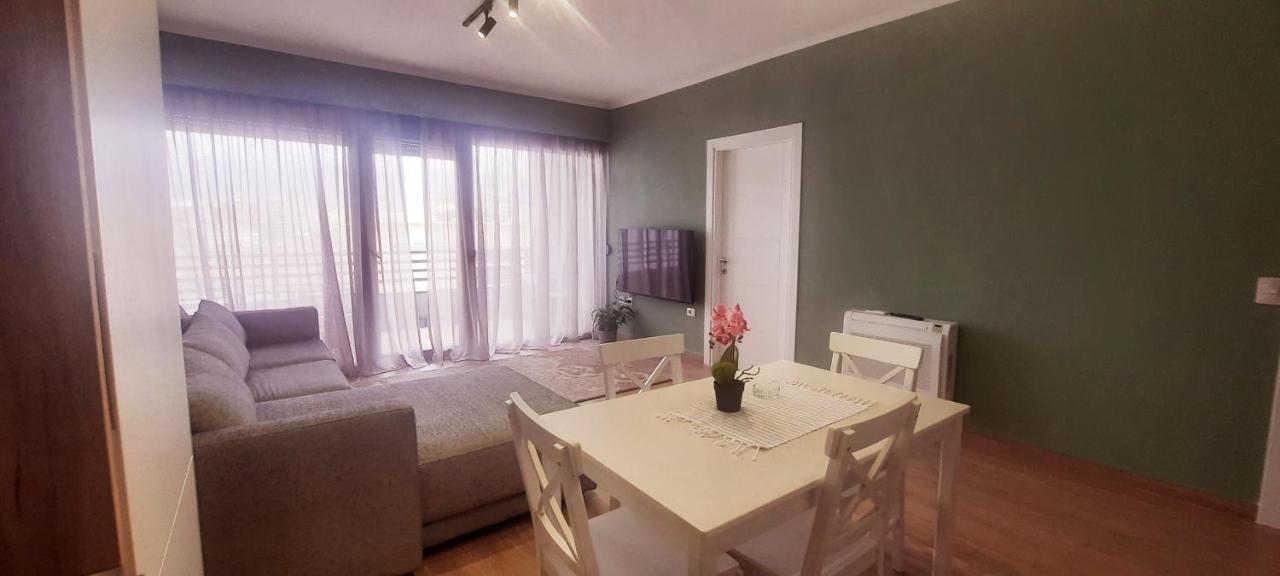 Flower Apartment Тирана Экстерьер фото